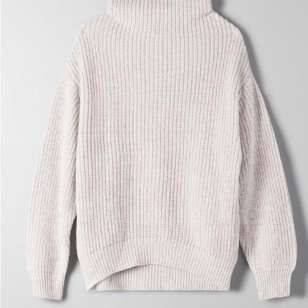 ARITZIA TNA Golden Cream/Beige Turtleneck Sweater